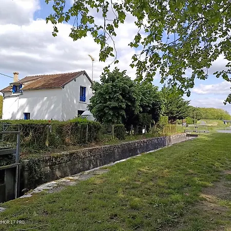 Maison Eclusiere Proche De Beauval Noyers-sur-Cher Exterior photo